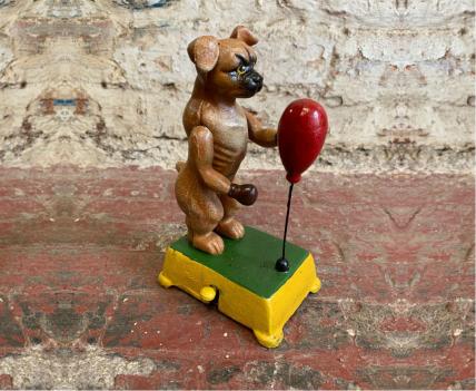 Boxing dog figure